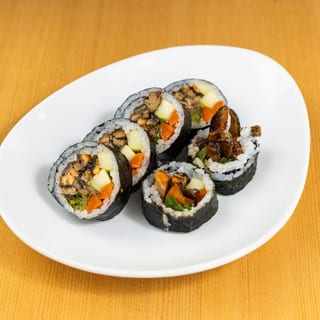 Salmon Skin Roll